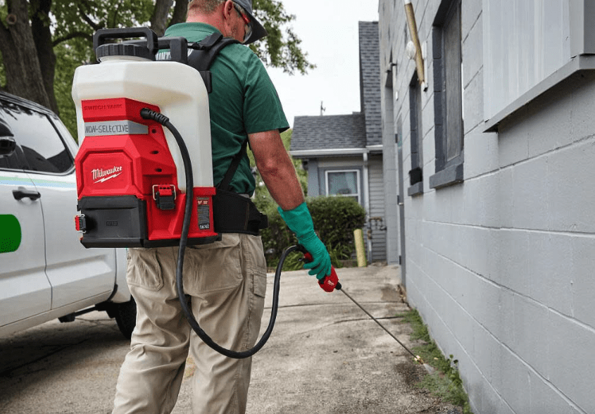 Milwaukee backpack sprayer